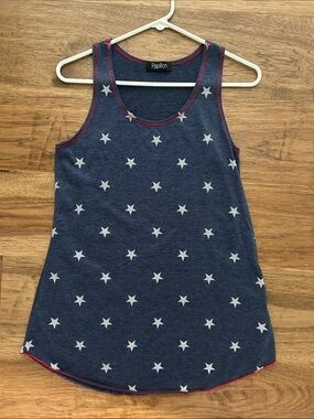 Papillon Women's Navy Star Print Tank Top